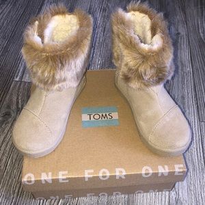 Toms Nepal - toddler 8